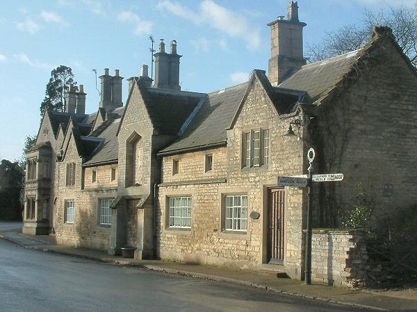 File:Belton Village - geograph.org.uk - 123006.jpg