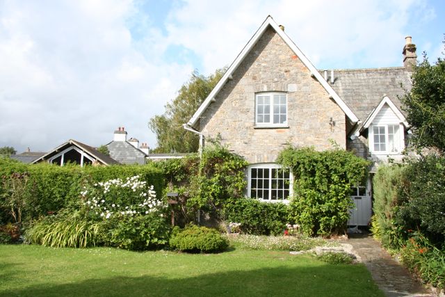 File:Church Cottage - geograph.org.uk - 952600.jpg