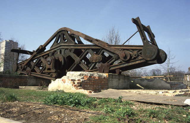 File:Hammersmith beam engine beam.jpg