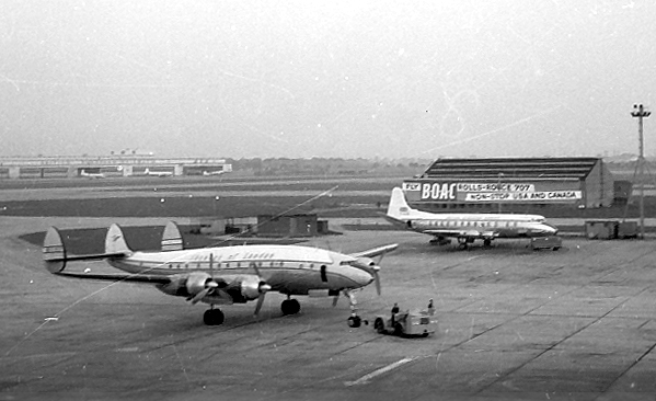 File:Heathrow 1959.jpg