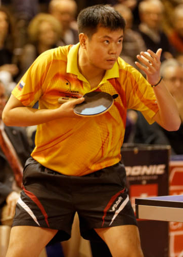 File:Hou Yingchao 2013 ETTU Cup (cropped).jpg