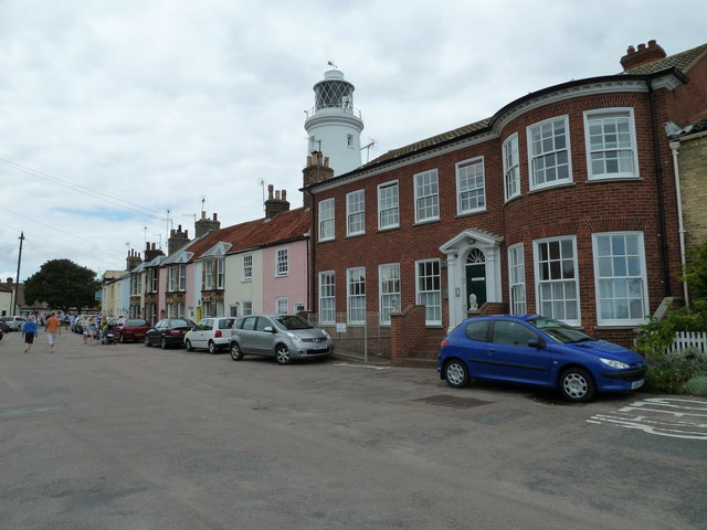 File:Houses on Southwold seafront - geograph.org.uk - 2223363.jpg