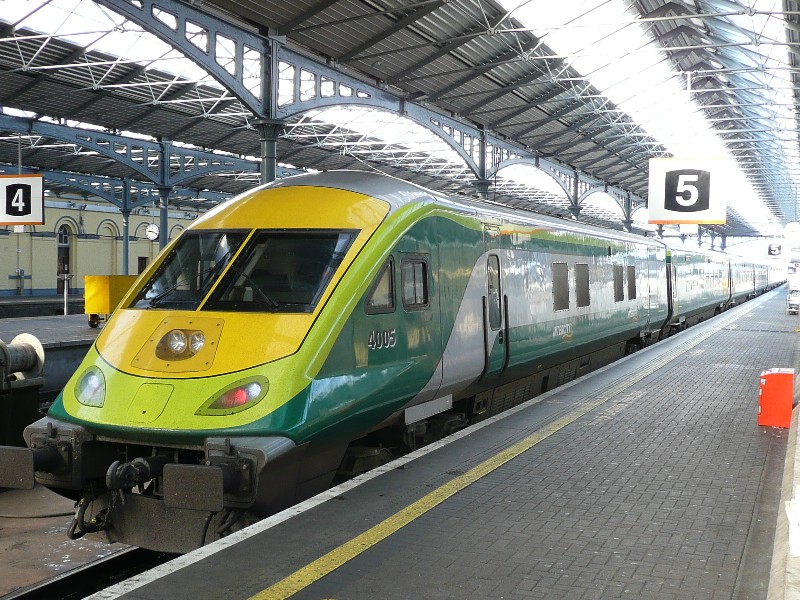 File:Intercity Heuston.jpg