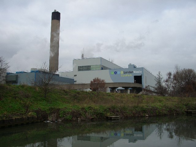 File:Londonwaste ecopark.jpg