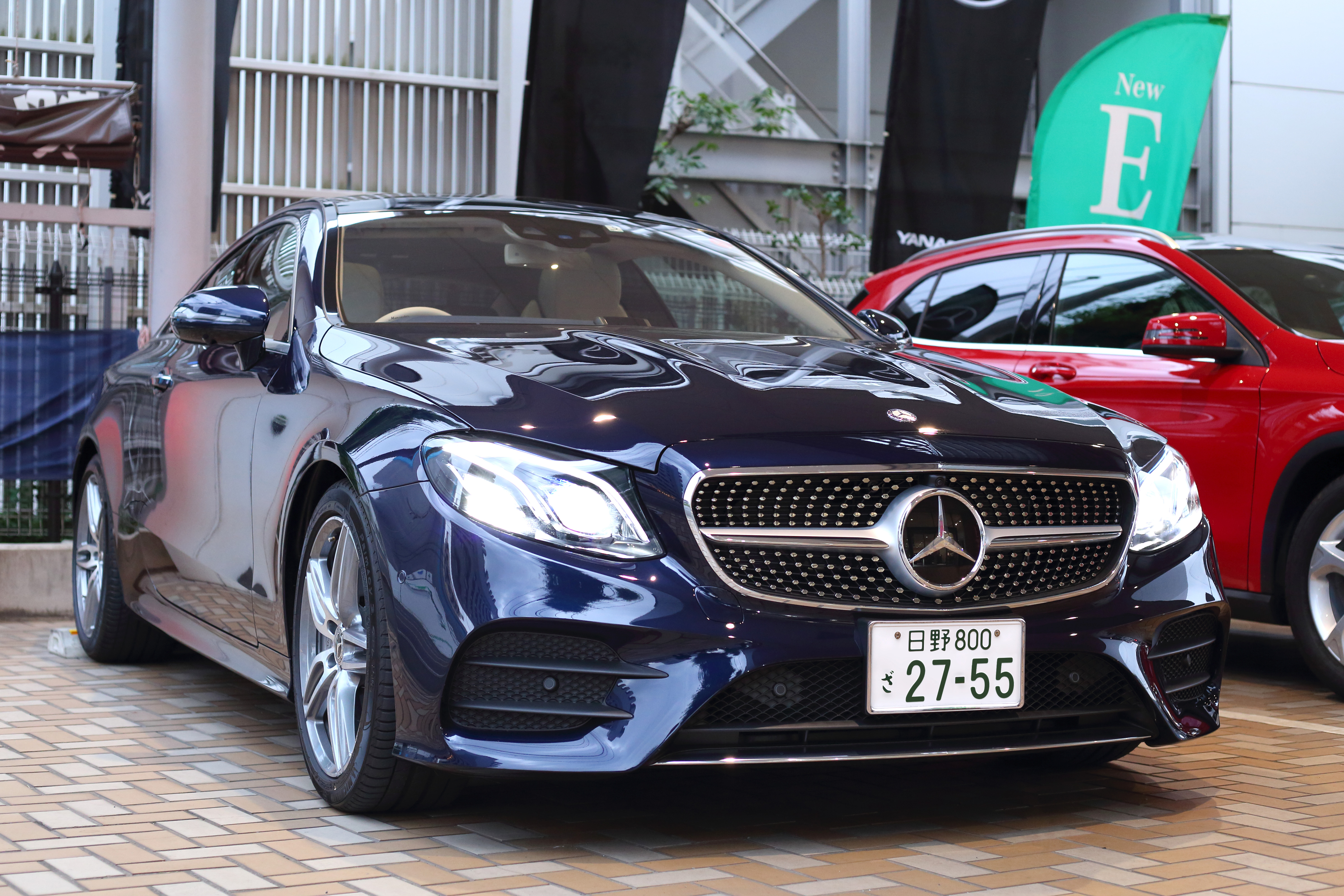 ファイル:Mercedes-Benz E300 Coupe Sports (C238) by Japan