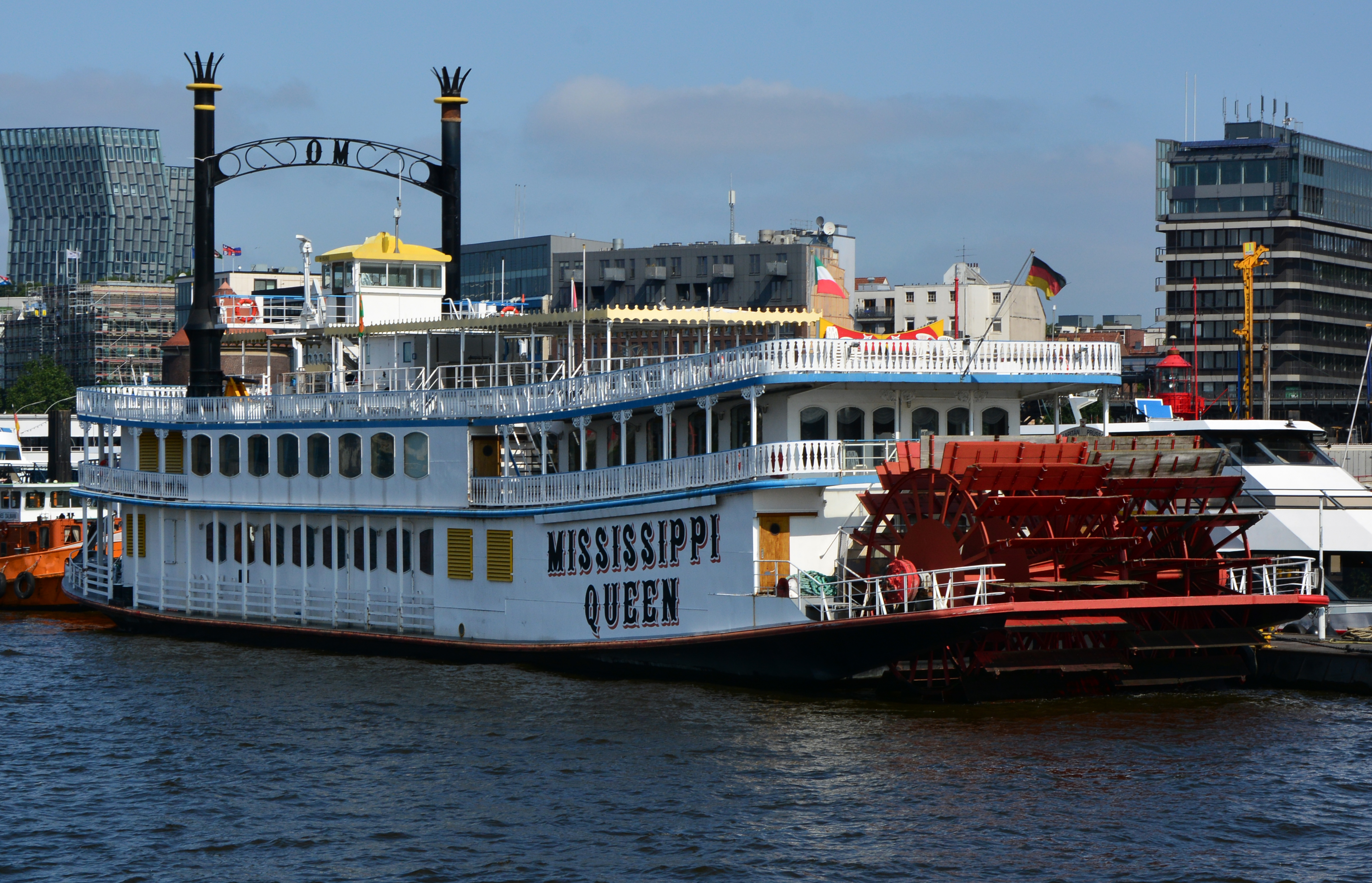 Куин 3. Королева Миссисипи. Mississippi Queen (сборная модель). Королева Миссисипи (8985). MS Queen.