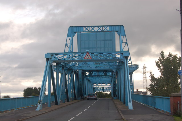 File:The Old Queensferry Road Bridge across the River Dee - geograph.org.uk - 936464.jpg