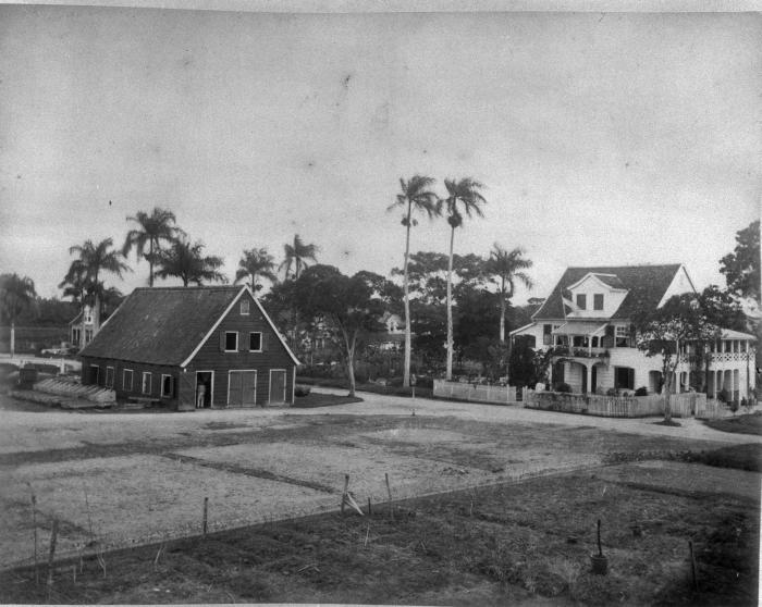 File:Tropenmuseum Royal Tropical Institute Objectnumber 60008929 Gezicht op Fort Nieuw-Amsterdam in he.jpg