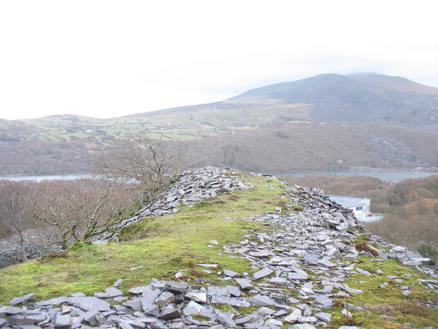 File:A rubbish run at Ffridd Glyn Quarry - geograph.org.uk - 314776.jpg