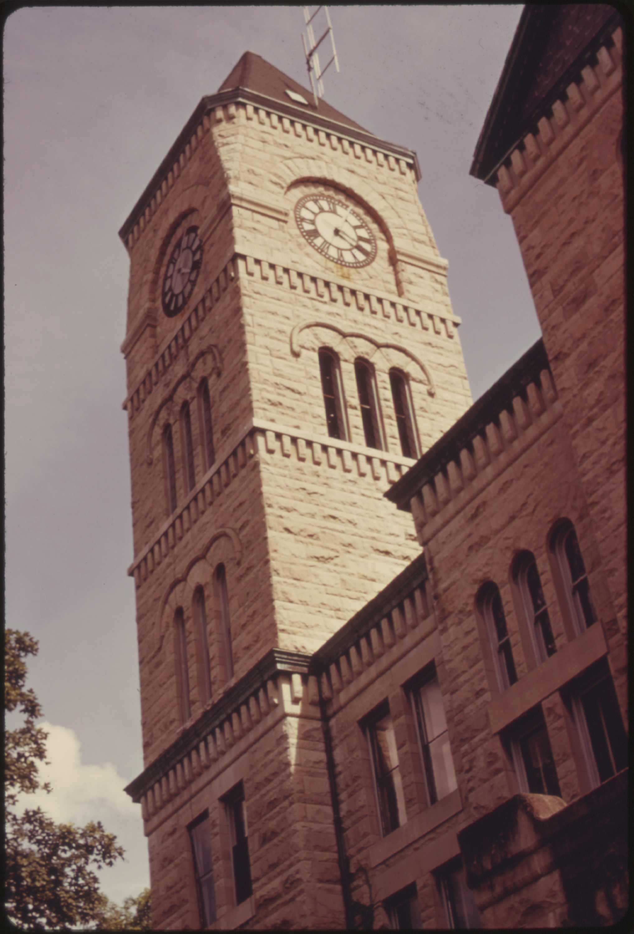 Photo of Atchison County Courthouse