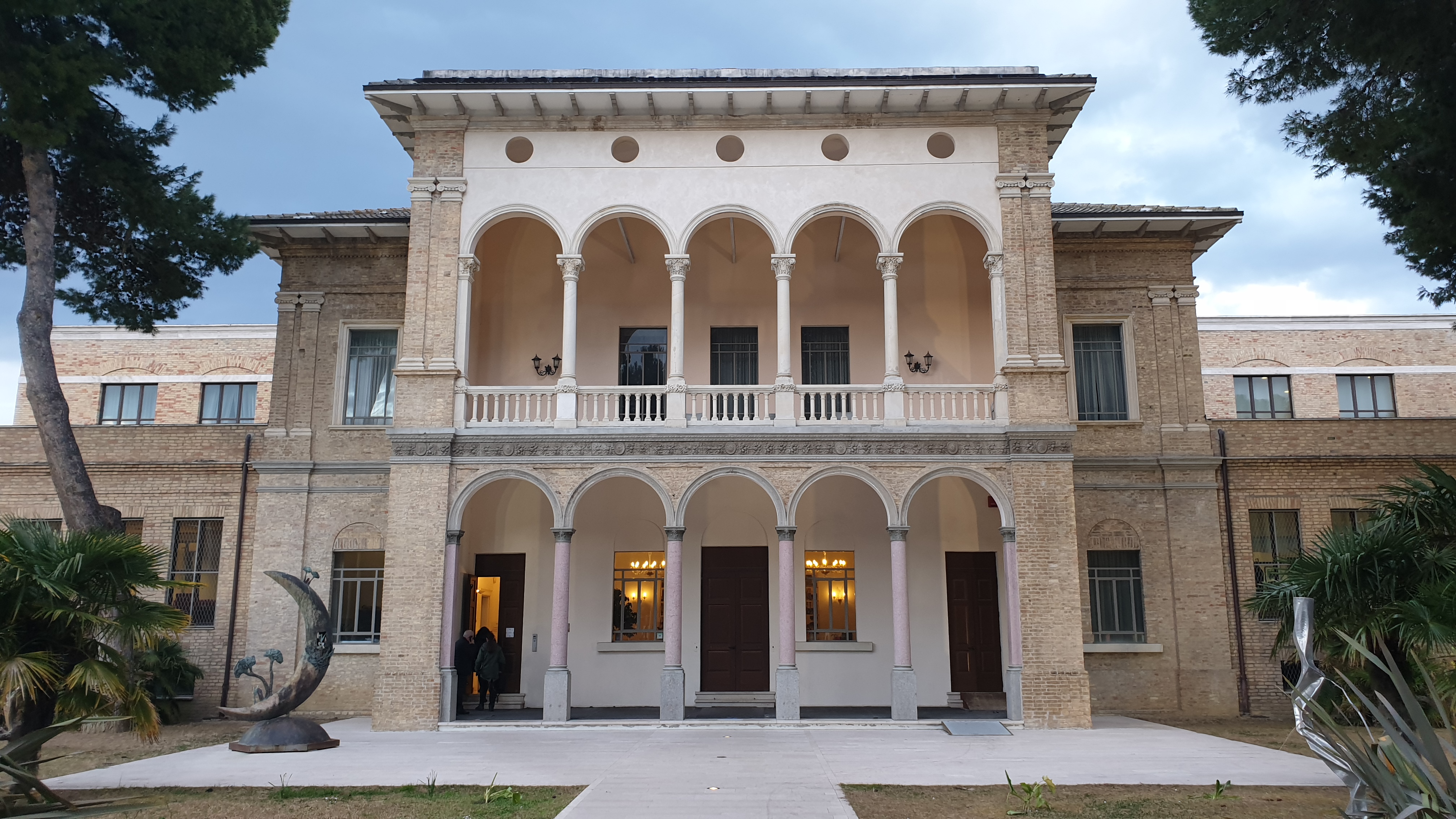 Palazzo Pomilio Wikipedia