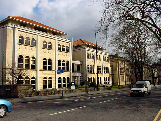 junk cyklus Til fods Broadcasting House, Bristol - Wikipedia