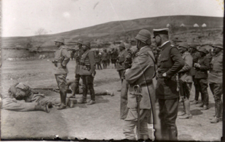 File:Battle of Sarikamis Enver Feldmann inspection 1914.png