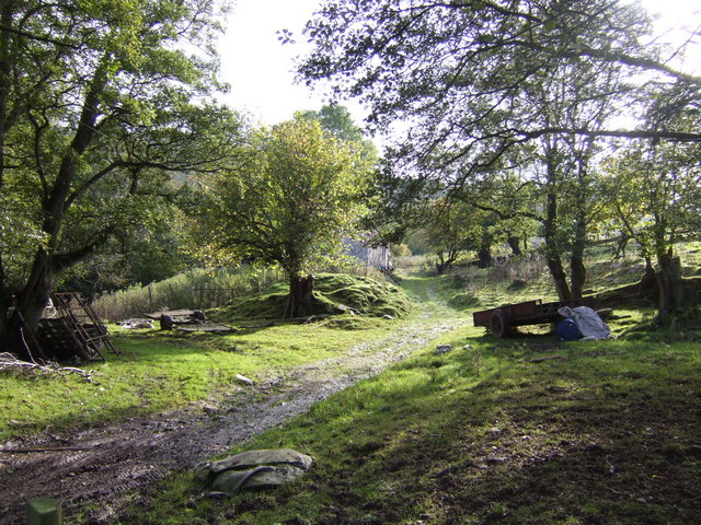 File:Blaenau-Isaf - geograph.org.uk - 589366.jpg