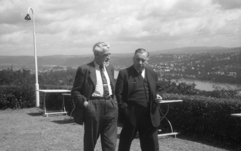 Josef Müller (derecha) y [[Hermann Lüdemann