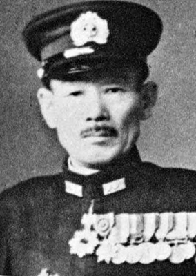 <span class="mw-page-title-main">Hiroaki Abe</span> Imperial Japanese Navy admiral