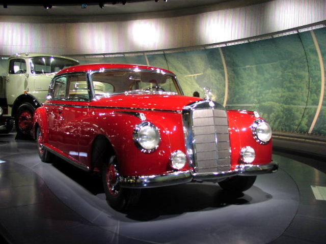 File:MHV MB W186 300 1952 01.jpg