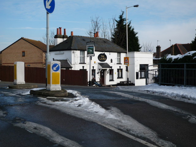 File:The Lamb public house - geograph.org.uk - 1165197.jpg