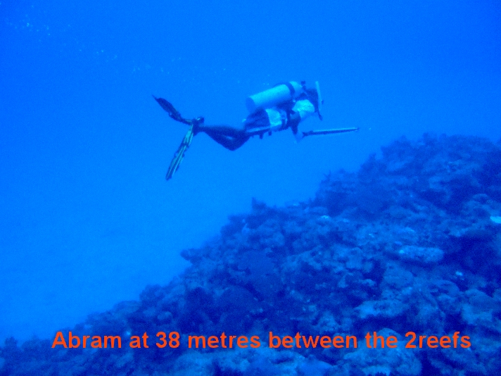 File:Abram on a coral Island.jpg