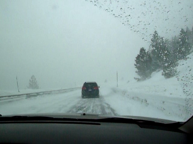 File:Cars in snowstorm.JPG