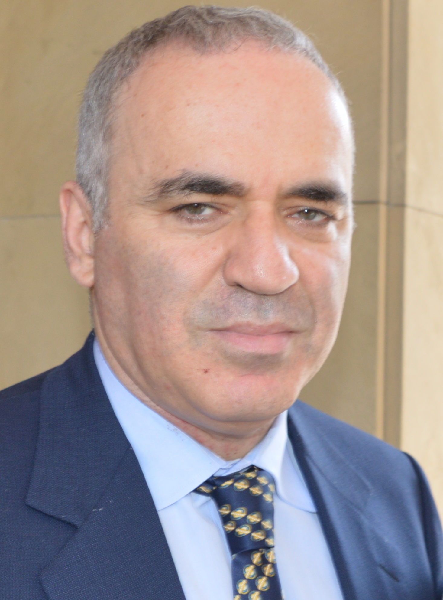 Garry Kasparov - Wikipedia