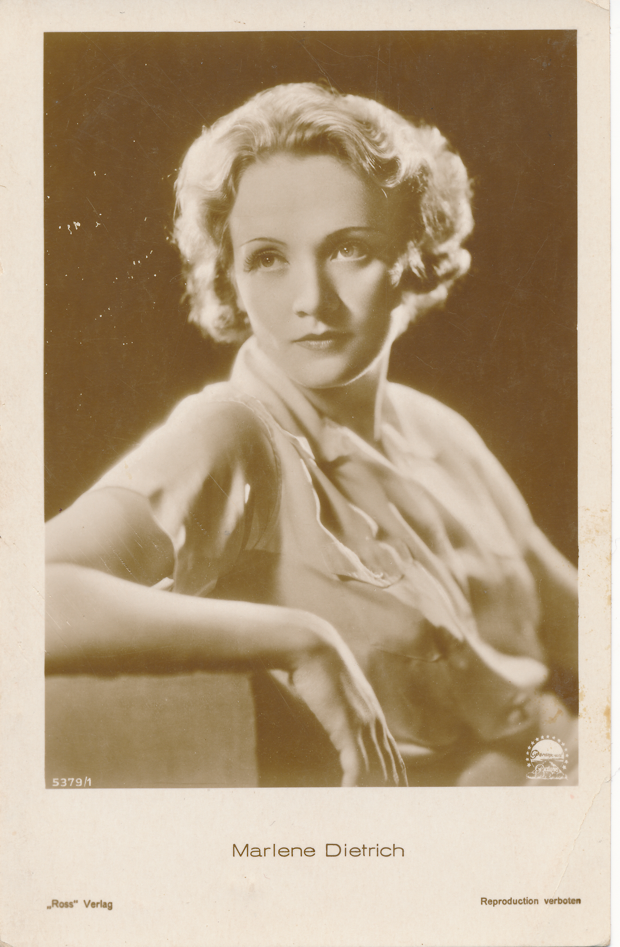 Marlene Dietrich Ross-Verlag.jpg