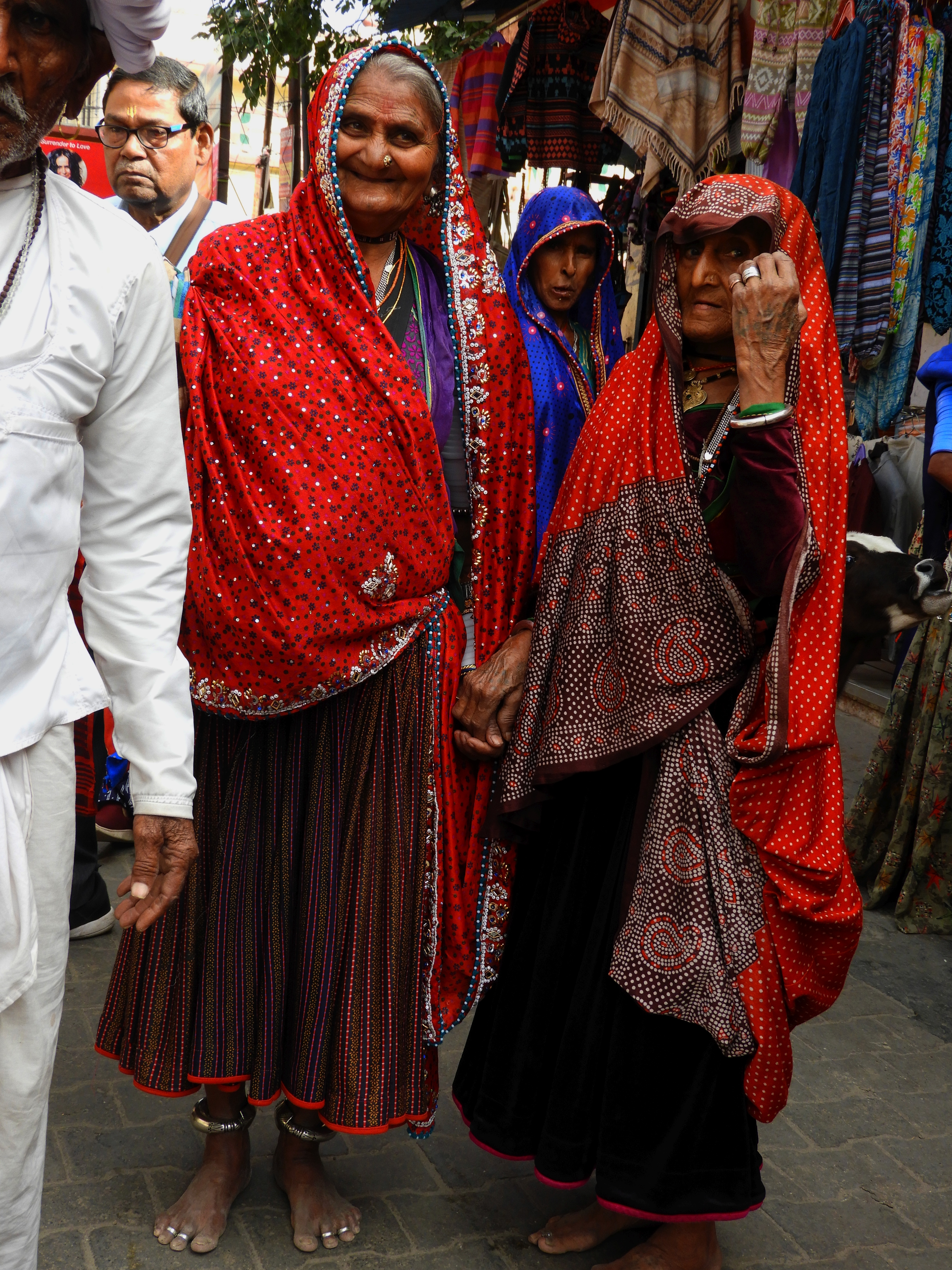 Rent or Buy Gujarat Folk Fancy Dress Costume for Boys Online in India