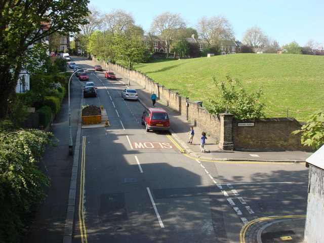 Mount Pleasant Villas from Parkland Walk - geograph.org.uk - 1593159