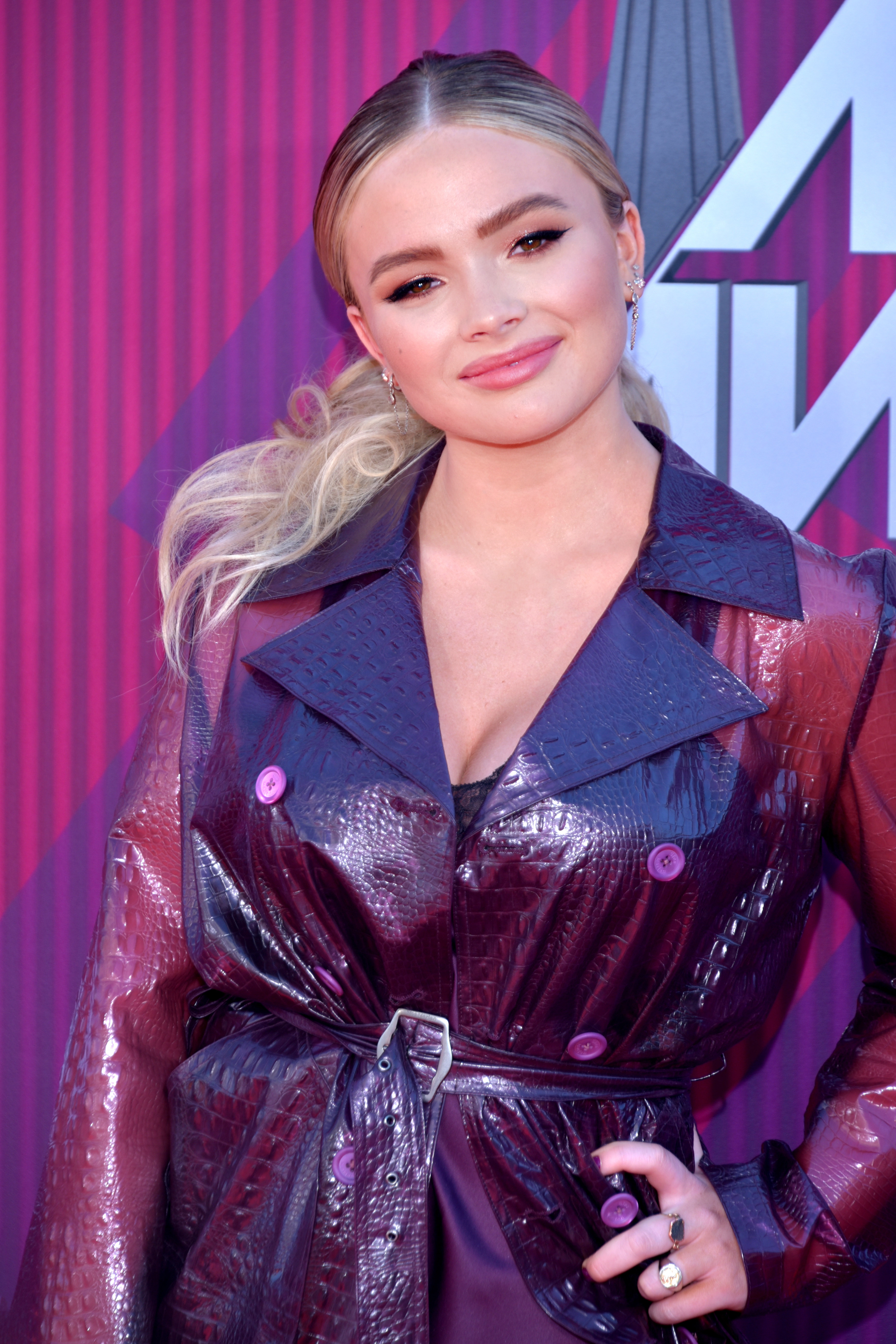 Picture of natalie alyn lind