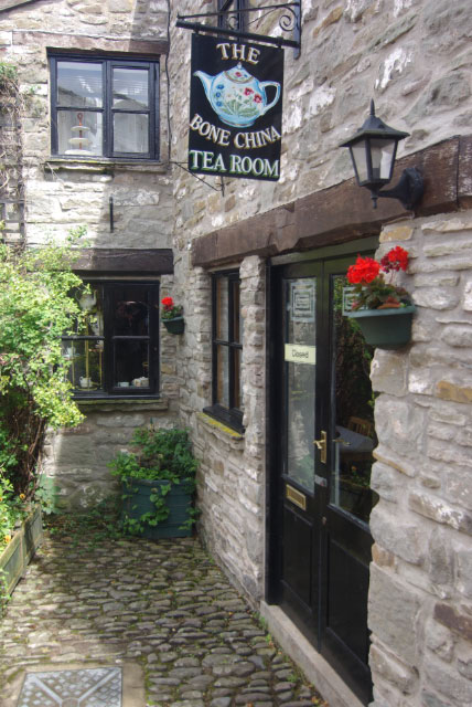 File The Bone China Tea Room Hay On Wye Geograph Org Uk