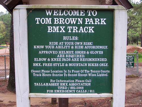 File:Tom Brown Park.jpg