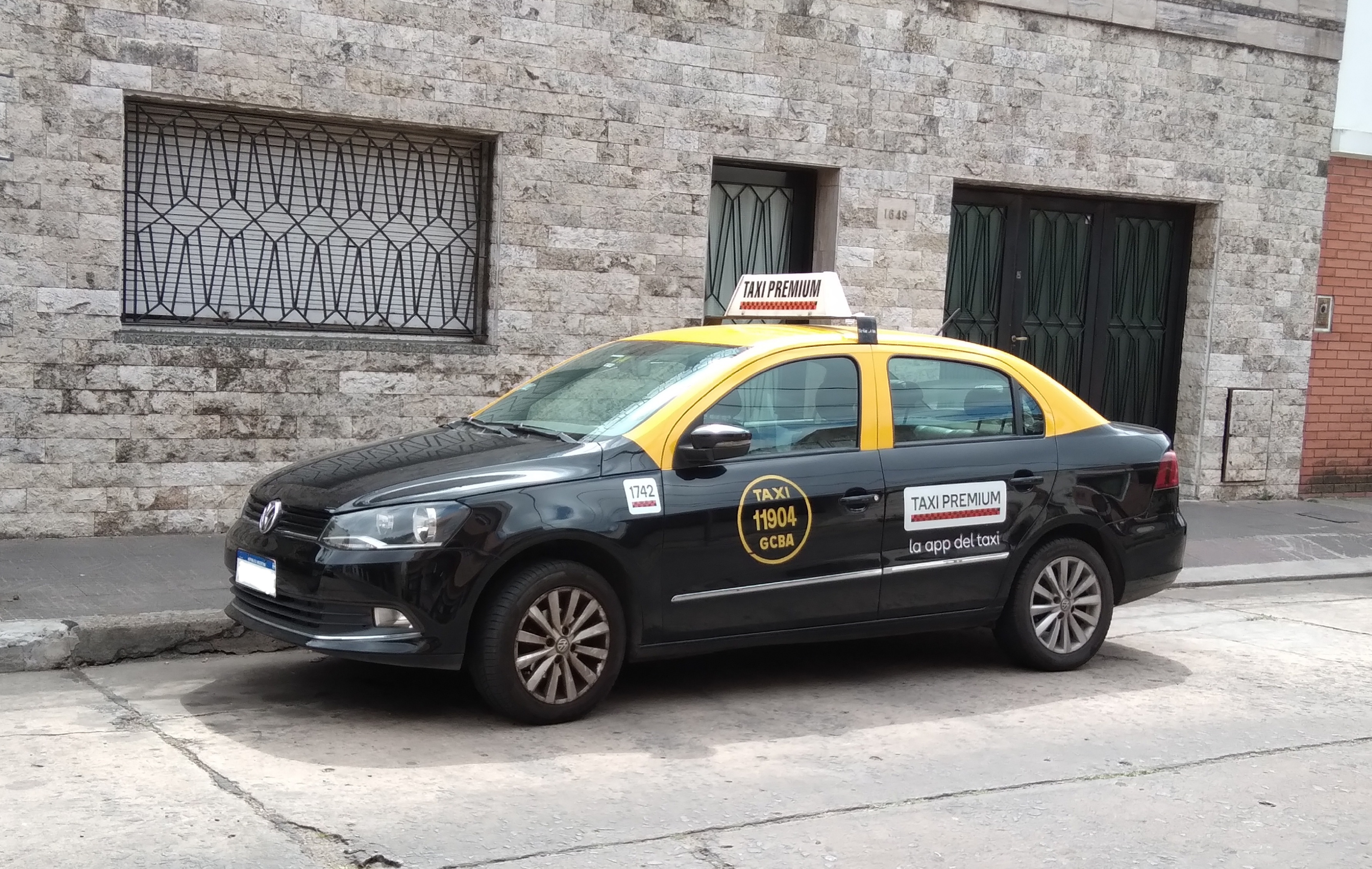 Cuanto cuesta un taxi de atocha a chamartin