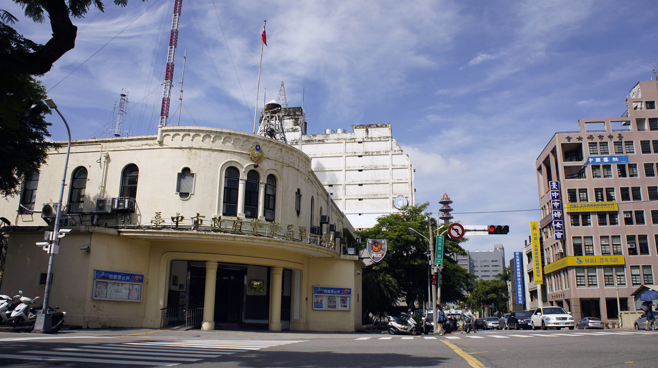 file:台中市警局第一分局jpg