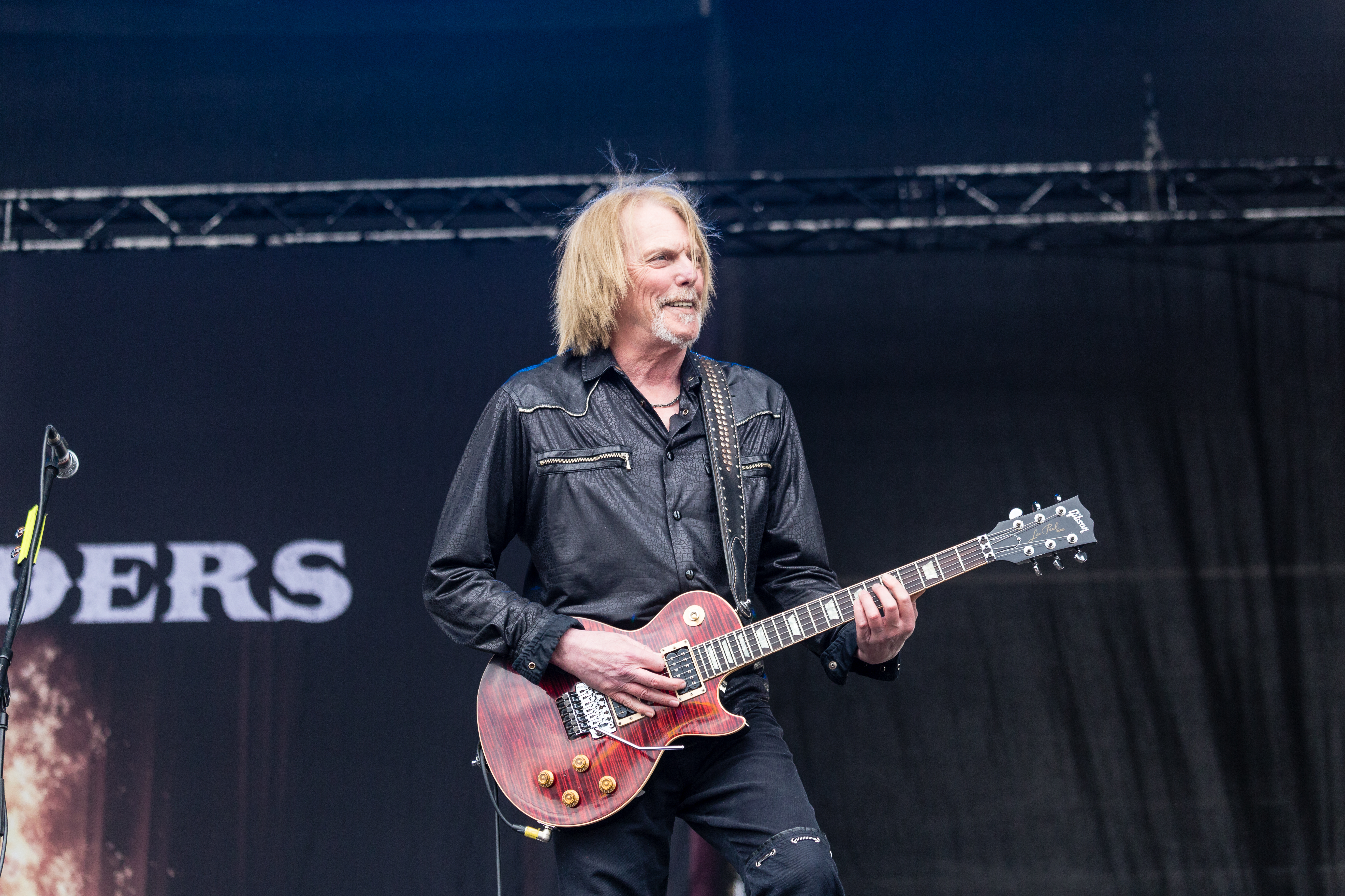 File 223 Nova Rock 17 Black Star Riders Scott Gorham Jpg Wikimedia Commons