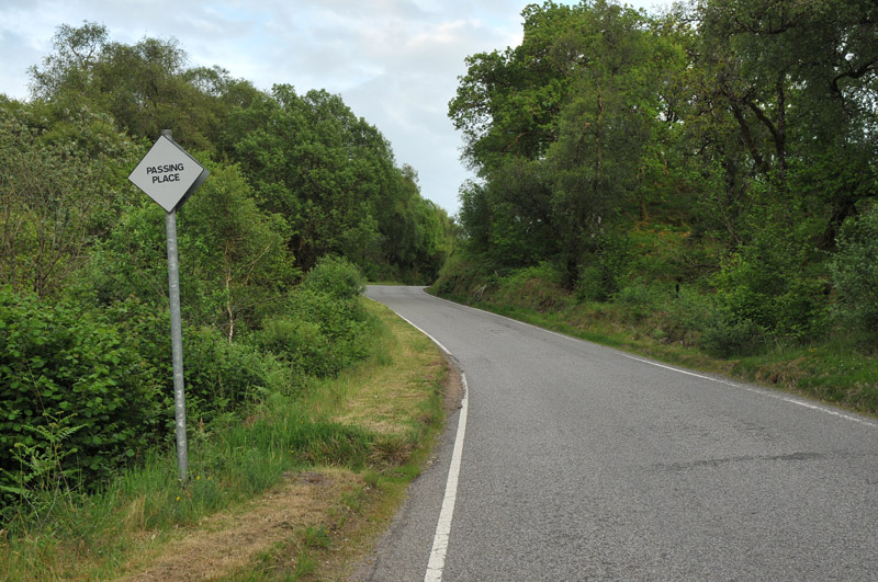 File:B845 in Glen Nant - geograph.org.uk - 1928529.jpg