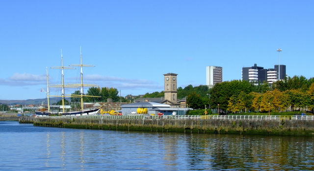 File:Glasgow river scene - geograph.org.uk - 2085975.jpg