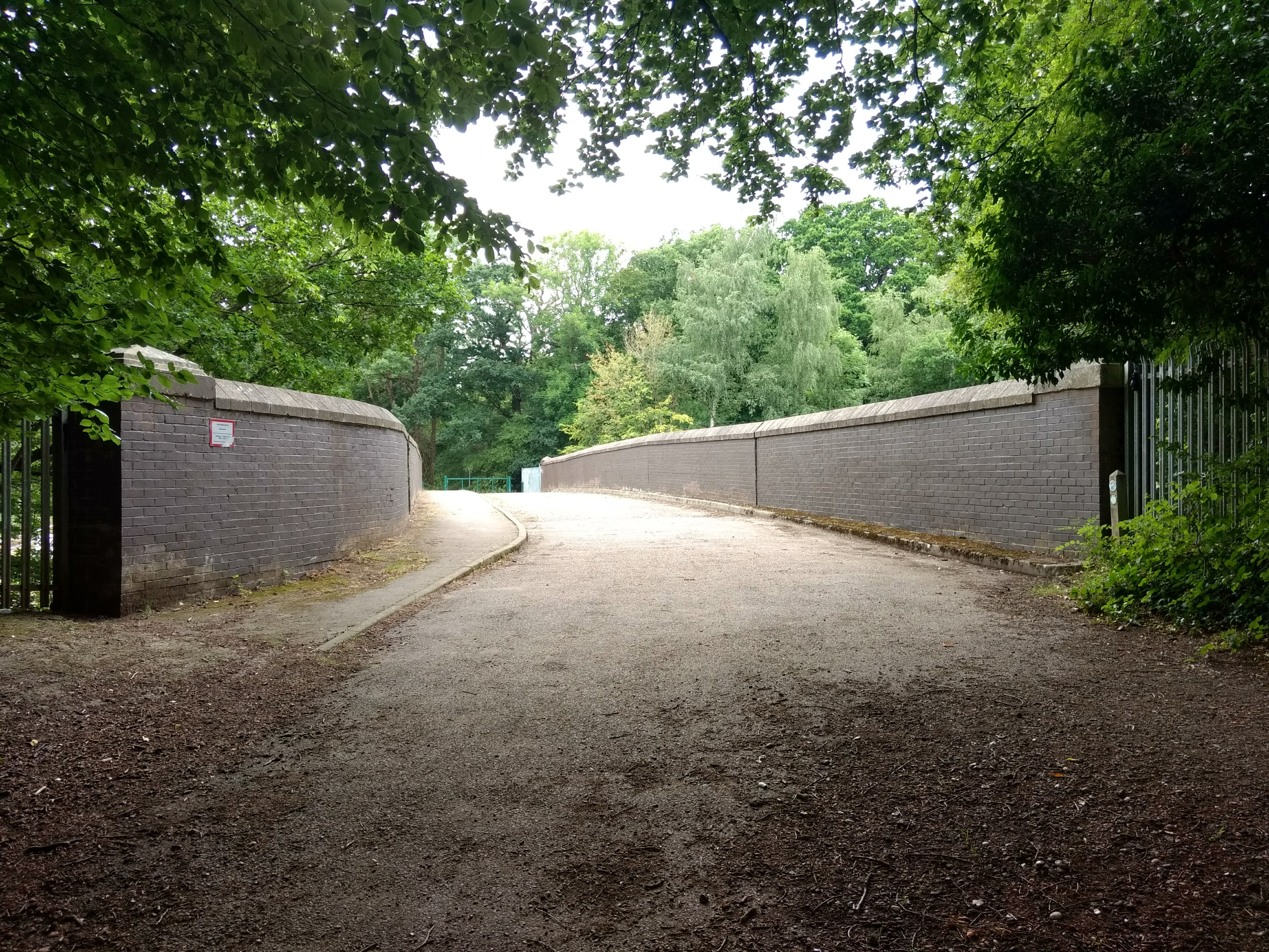 Folly Farm, Barnet