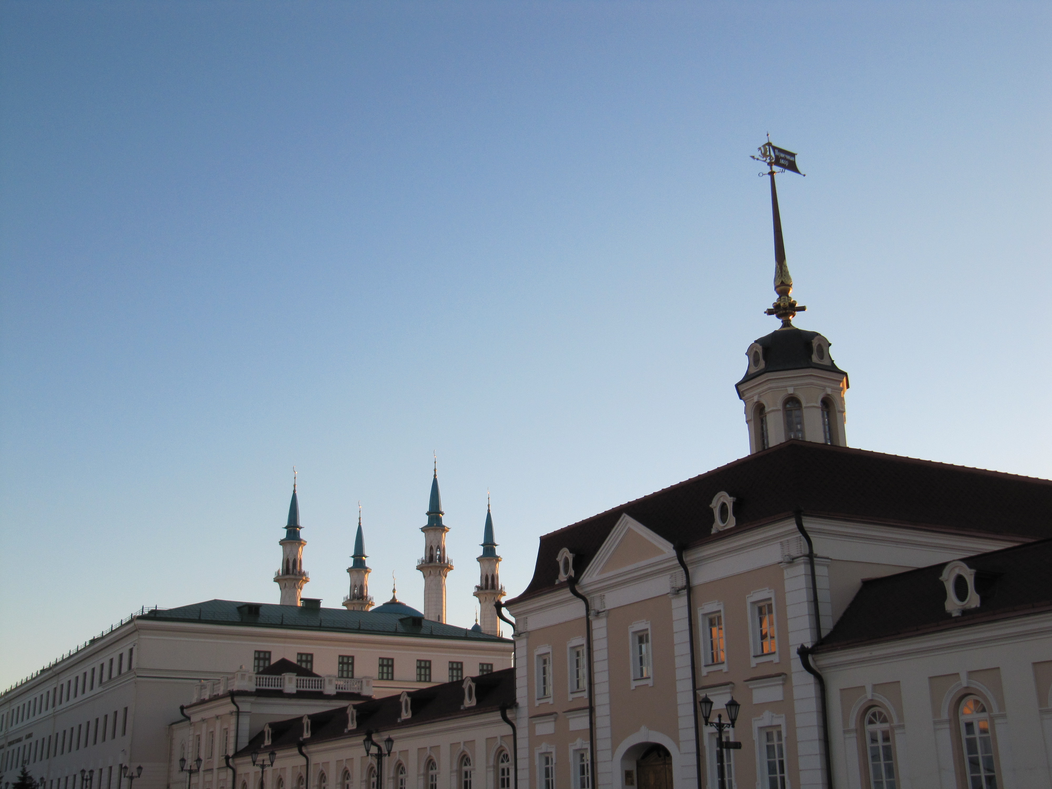 Разрушенные церкви в Казанском Кремле