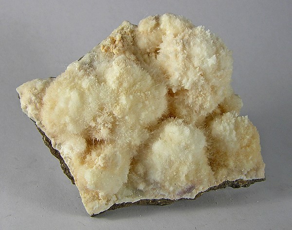 File:Natrolite-121039.jpg