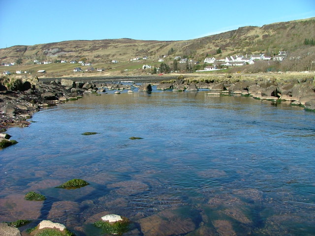 File:Outflow of the River Conon - geograph.org.uk - 769077.jpg