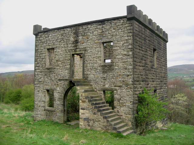 Tentering Tower Stubbins - geograph.org.uk - 420475