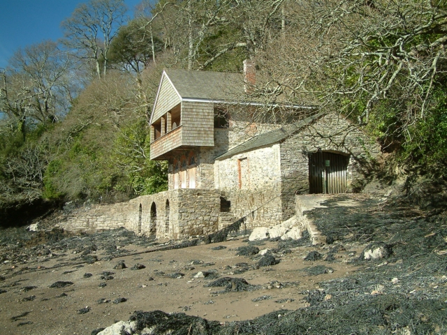 File:The Boathouse at Greenway. - geograph.org.uk - 885391.jpg