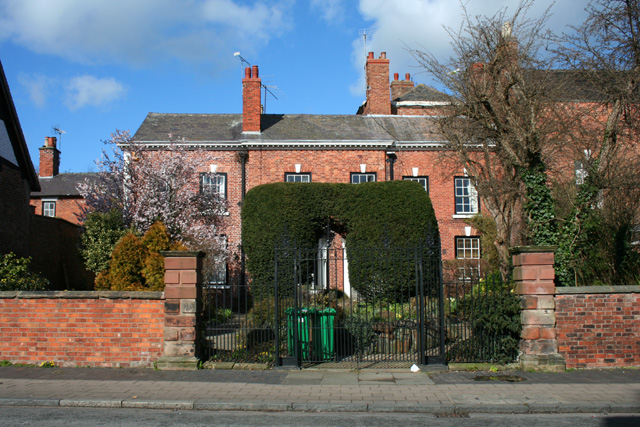 File:The Hawthorns, 66-68 Welsh Row - geograph.org.uk - 776843.jpg