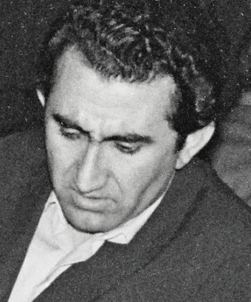 Europe Echecs on X: Tigran Vartanovich Petrosian (Տիգրան Պետրոսյան) June  17, 1929 – August 13, 1984 — « It is to Petrosian's advantage that his  opponents never know when he is suddenly