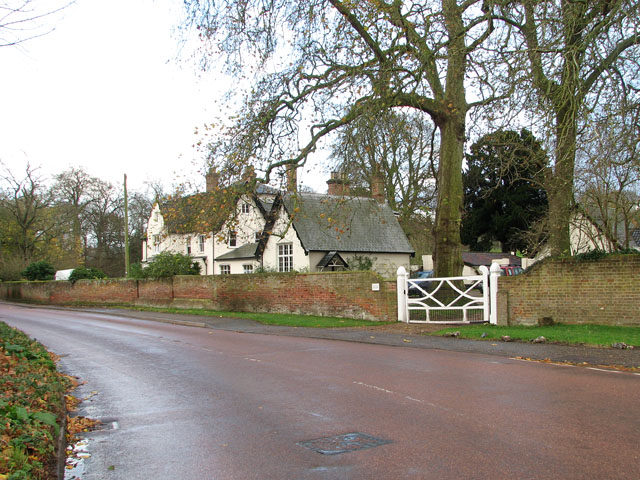 File:View across The Street towards the Old Rectory - geograph.org.uk - 1593329.jpg