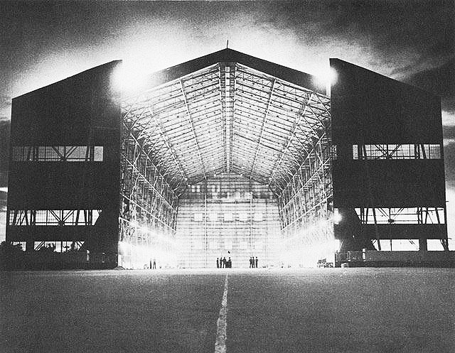 File:80th LTA Hangar.jpg