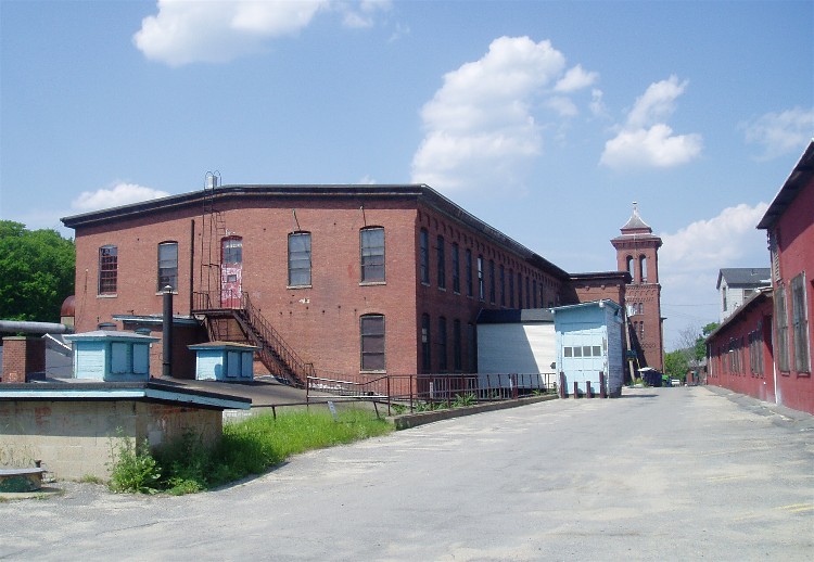 File:Bigelow Carpet Mills Clinton.jpg