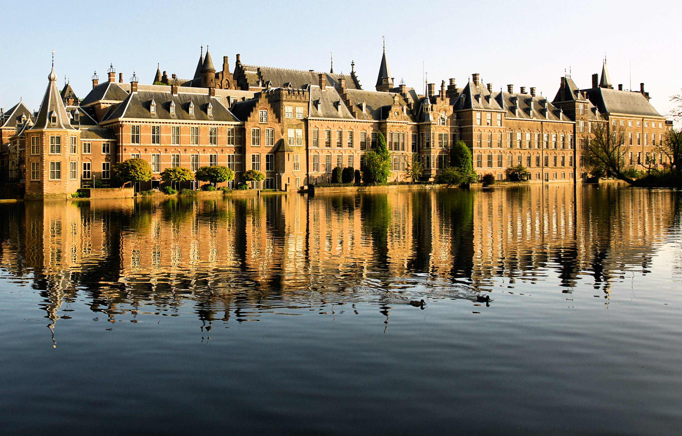 File Binnenhof Den Haag  Netherlands panoramio 2543 