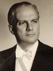 <span class="mw-page-title-main">Camille Chamoun</span> President of Lebanon from 1952 to 1958