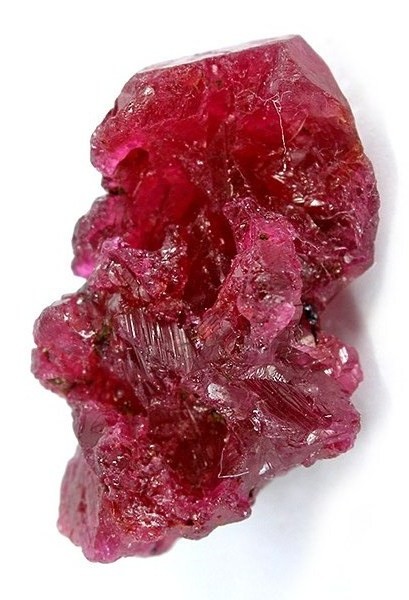 File:Corundum-215474.jpg